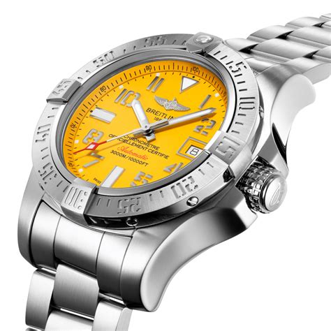 breitling avenger seawolf yellow dial review|breitling avenger seawolf bracelet.